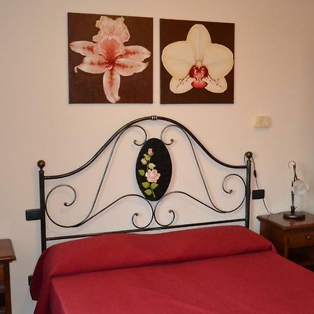 Soragna B&B La Ca Vecia المظهر الخارجي الصورة