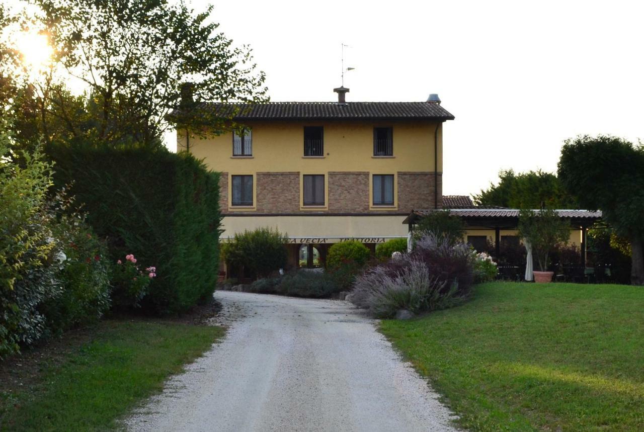 Soragna B&B La Ca Vecia المظهر الخارجي الصورة